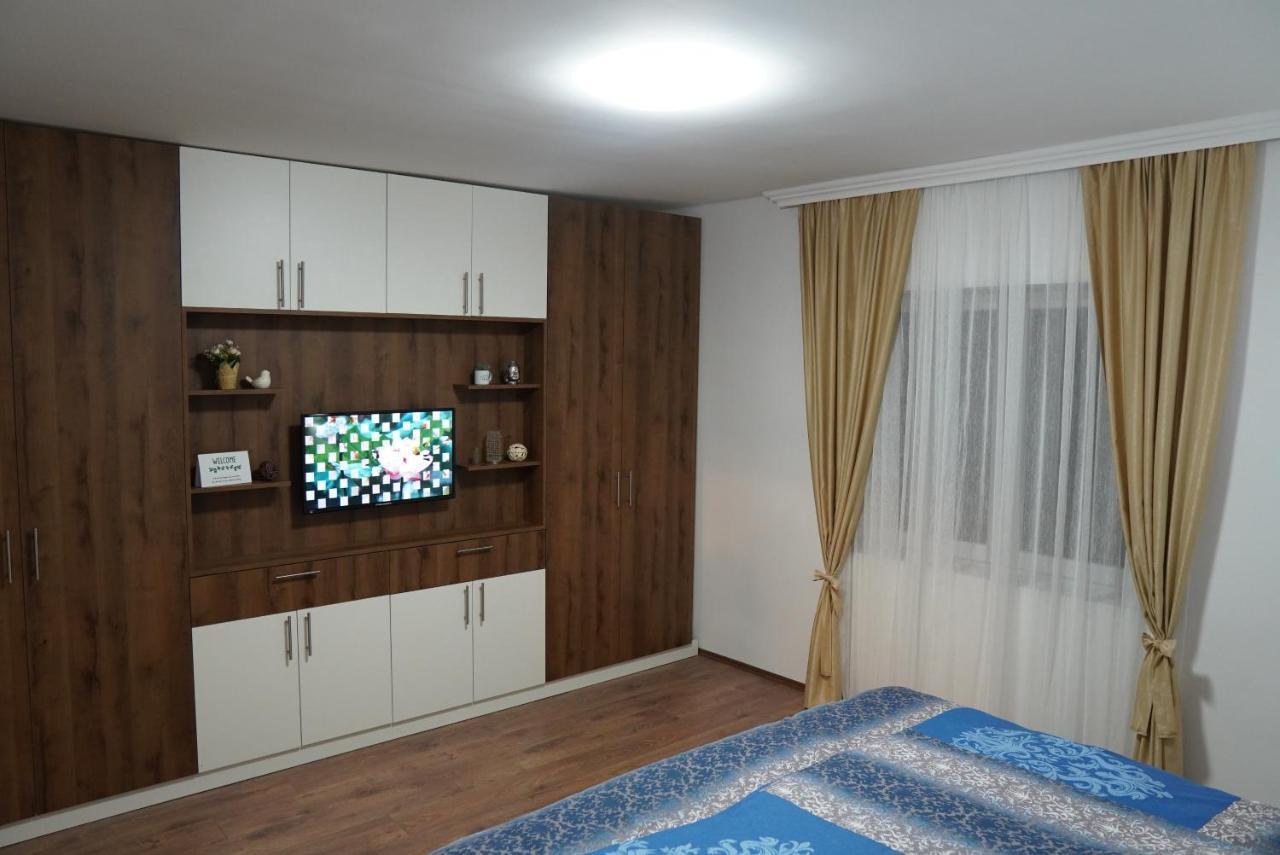 Apartments Manitovac M Niksic Exterior foto