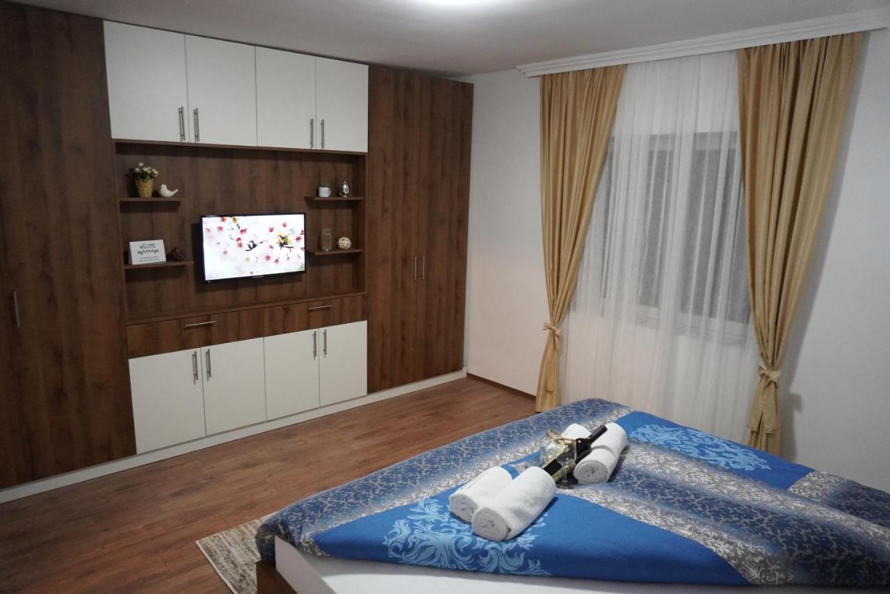Apartments Manitovac M Niksic Exterior foto